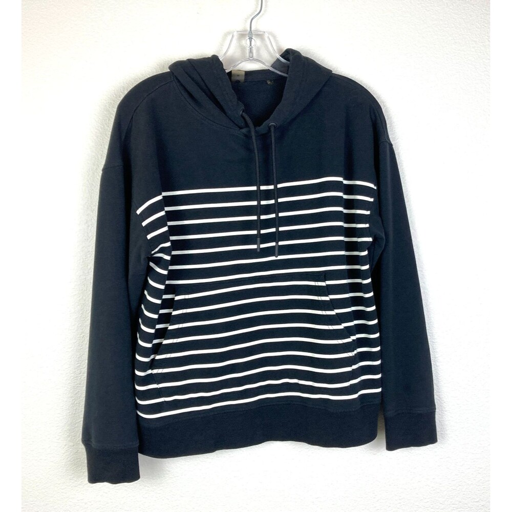 Women’s Hoodie Size M Black White Front Pockets Comfort Outdoor